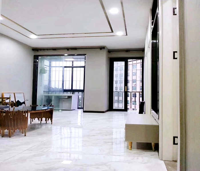 固戍地鐵口小產權房:山海尚城