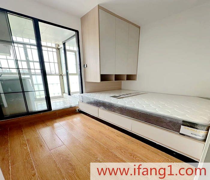 壹方城對面小產權房